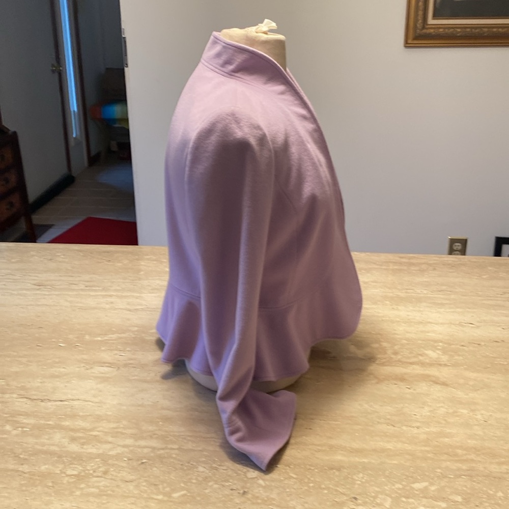 Ellen, Tracy, excellent condition, light, purple, measurements in photos below - Picture 4 of 8